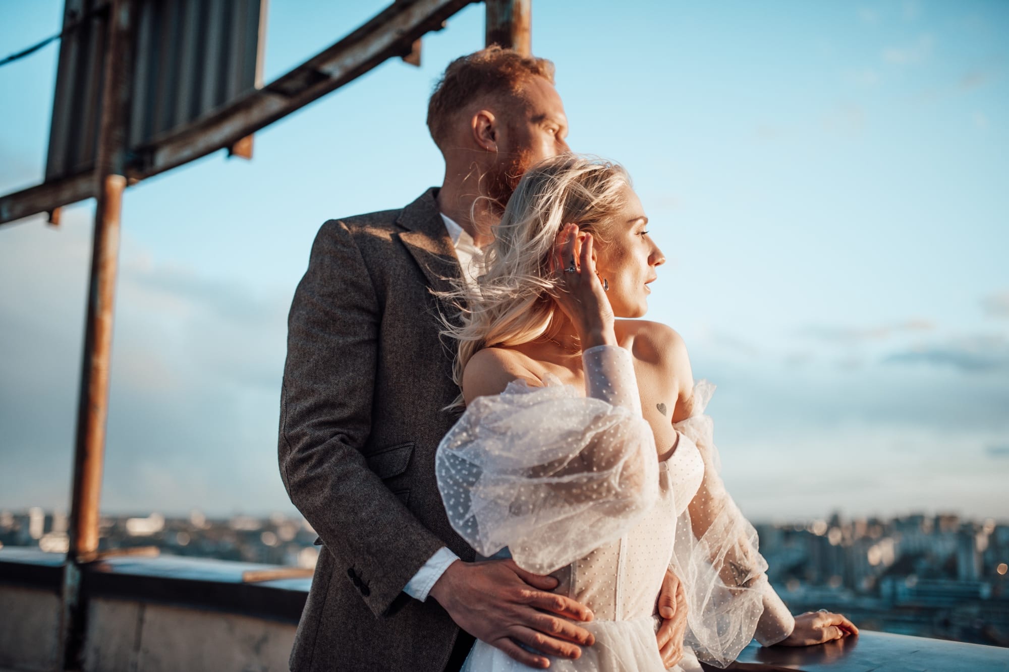 Roaming the World’s Pathways